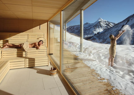 Damuelser Hof Hotel Vorarlberg Bregenzerwald Sauna Winter Aussicht Berge