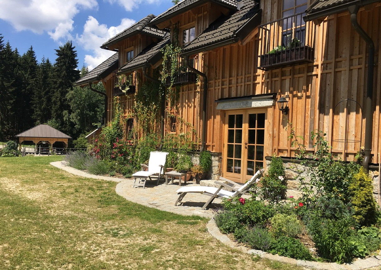 c Itha Lazarini-Zobelsperg Forsthaus Langschlägerwald