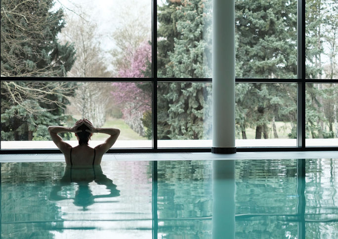 Hotel Kurhaus Marienkron Seewinkel Burgenland Wellness Detox Spa Pool Innenansicht