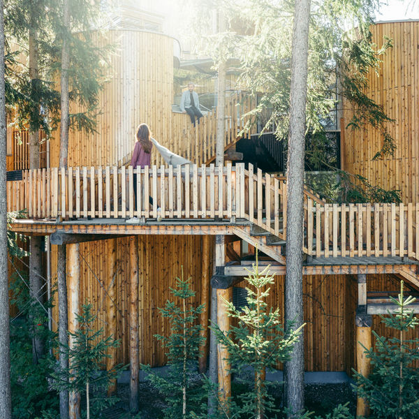 Natur Hotel Waldklause Luxus Ötztal Tirol Wald Holz